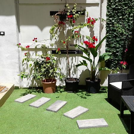 Garden Suite Apartment Palermo Exterior photo